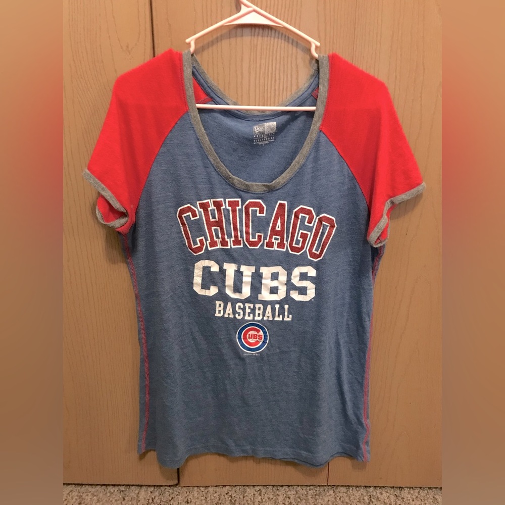Cubs V-Neck Shirt